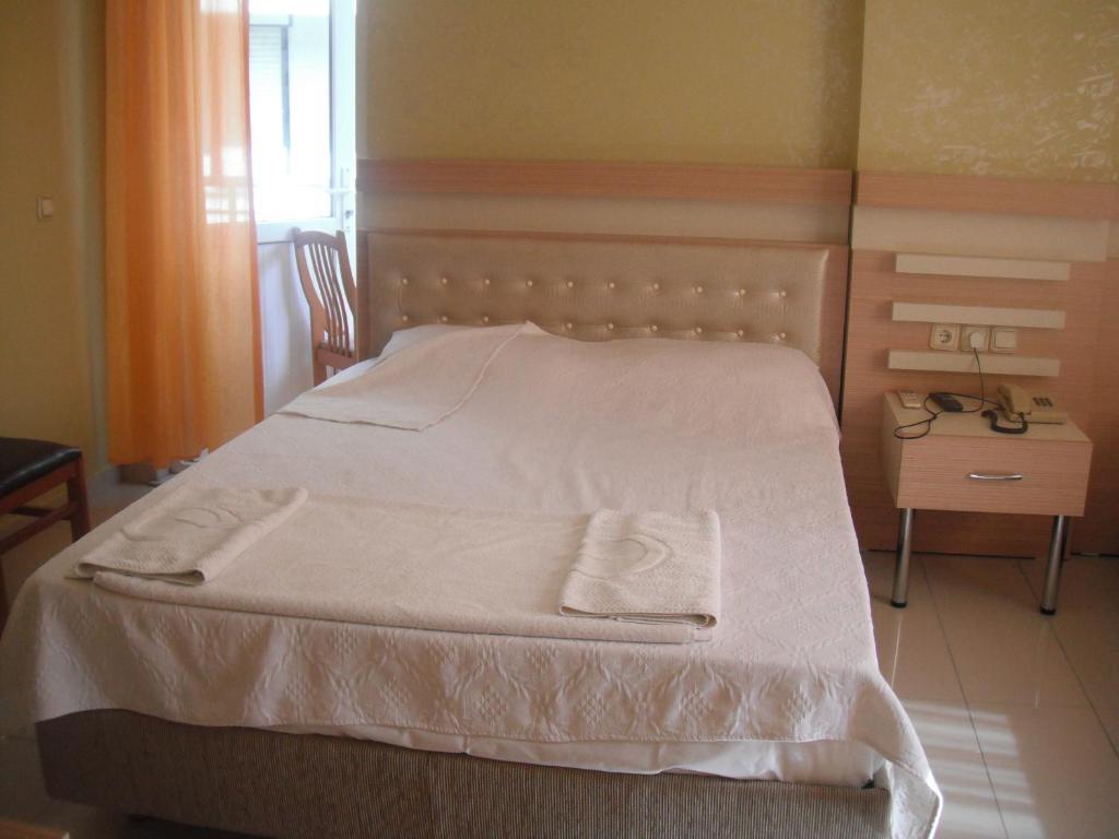 Otel Guenduez Antalya Habitación foto